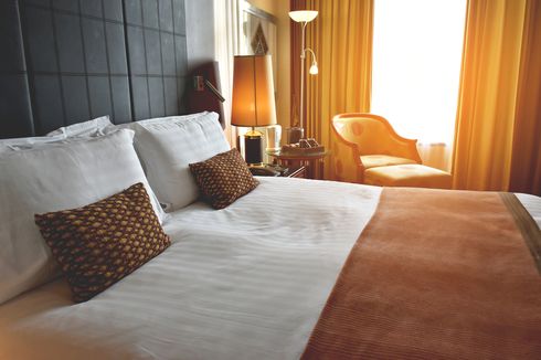6 Tips Menginap Hemat di Hotel, Nyaman di Kantong dan Pikiran