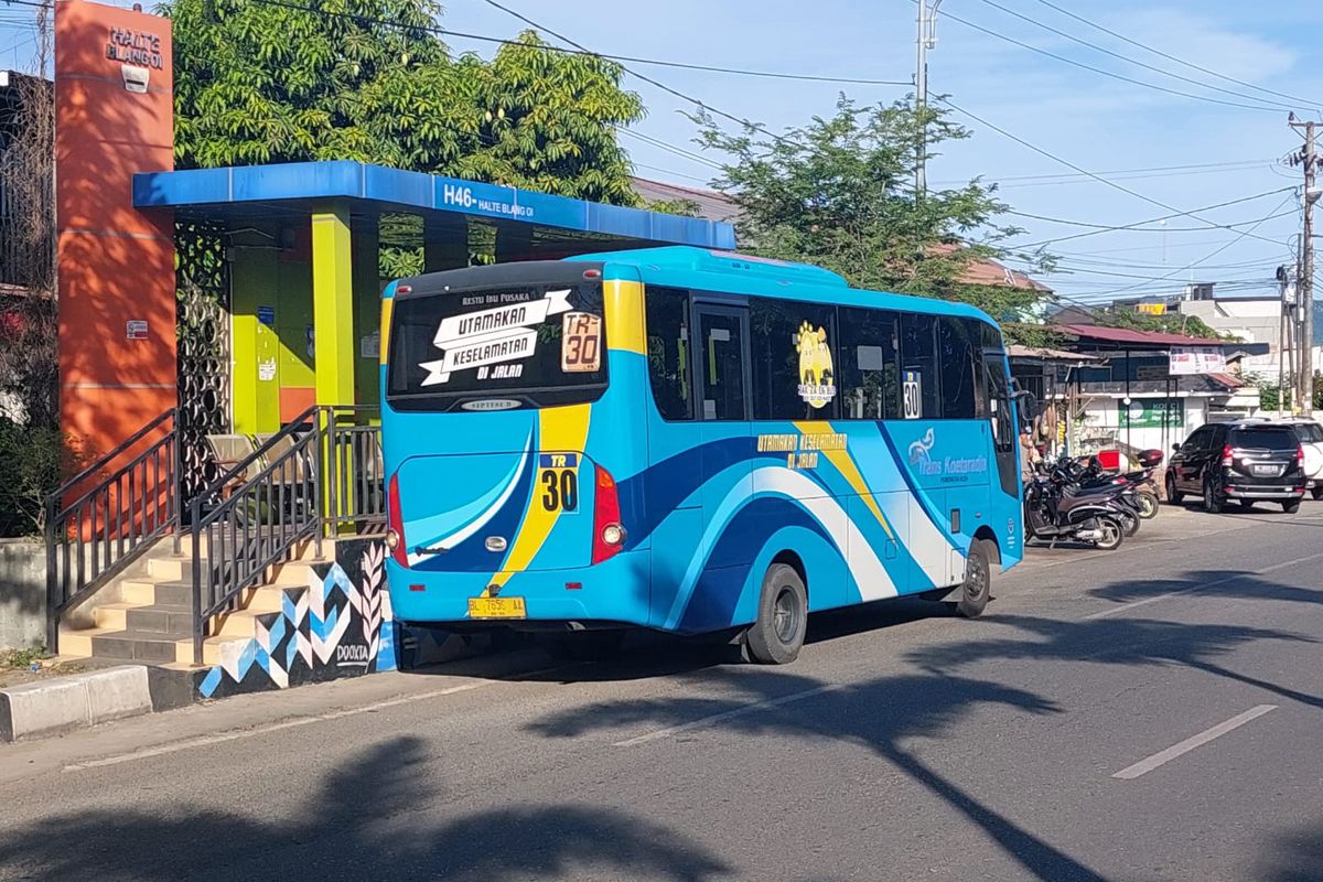 Transportasi umum bus gratis di Aceh, Trans Koetaradja.