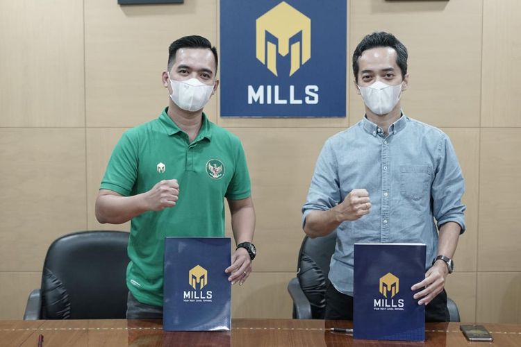 Mills menandatangani perjanjian kerja sama dengan Sulut United sebagai tanda dukungan penuh bagi klub Liga 2 yang bermarkas di Stadion Klabat, Manado ini.