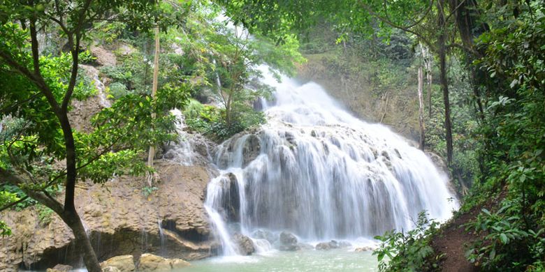 Melancong Ke Sumba Kunjungi Lapopu Air Terjun Tertinggi Di