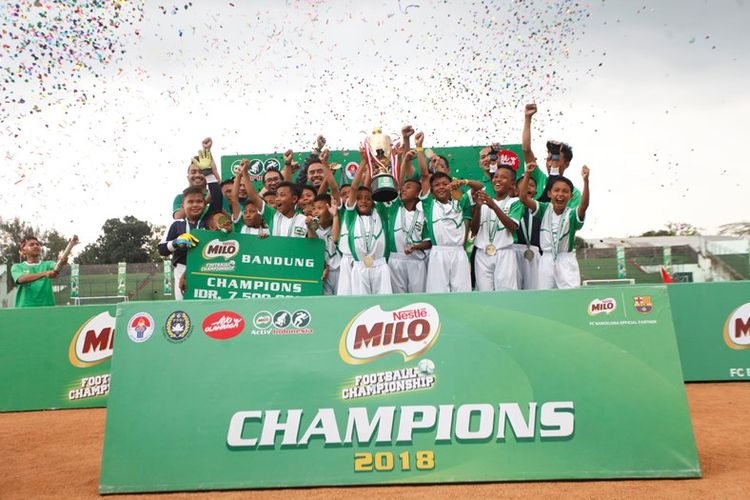 SDN Conggeang 1 Sumedang berhasil meraih gelar juara setelah mengalahkan SDN Cimahi Mandiri 1 di babak final MILO Football Championship Bandung di Stadion Siliwangi Bandung. SDN Conggean 1 Sumedang dan berhak mendapatkan uang pembinaan sebesar Rp 7,5 juta serta piala MILO.