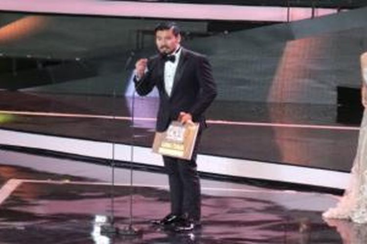 Chico Jericho meraih penghargaan Pemeran Utama Pria Terbaik versi Indonesian Movie Award 2015, di Balai Sarbini, Jakarta Selatan, Senin (18/5/2015) malam.