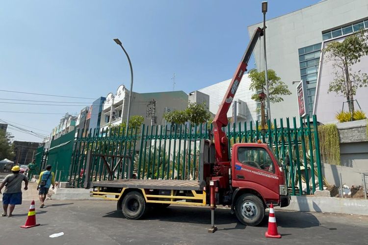 Alasan Pakuwon Mall Solo Baru Pasang Pagar Tinggi, Bantah Antisipasi Kerusuhan