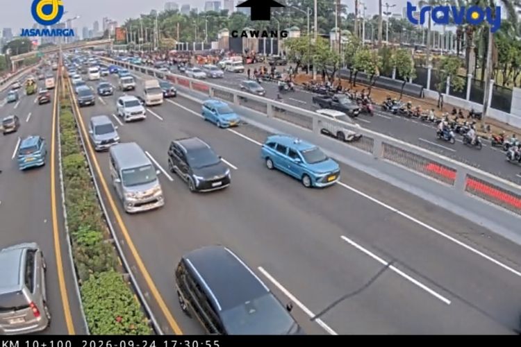 Lalu Lintas Jakarta Sore Ini Usai Demo Buruh: Jalan Sudirman Kembali Dibuka, Sejumlah Ruas Tol Padat