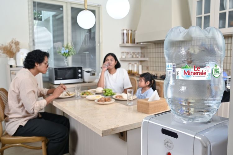 Raih Skor Excellent dari theAsianparent Awards 2026, Galon Le Minerale Jadi Rekomendasi Ahli untuk Keluarga