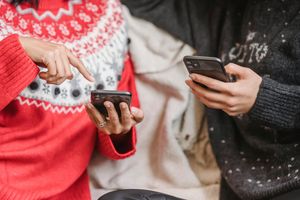 50 Ucapan Selamat Natal 2025 dalam Bahasa Jawa dan Artinya, Lengkap dengan Doa dan Pengharapan