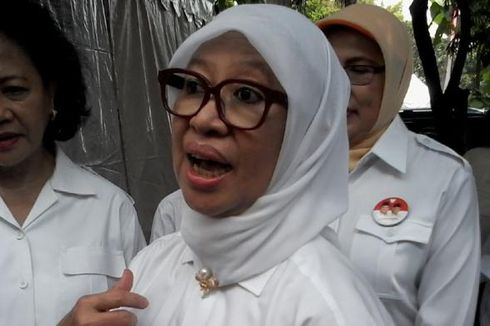 Perempuan Pendukung Prabowo-Hatta Gelar Bazar Murah