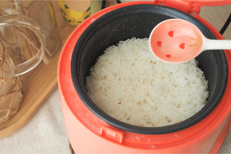 ilustrasi token listrik Rp 50.000 dan Rp 100.000 untuk anak kos bisa untuk berapa hari?