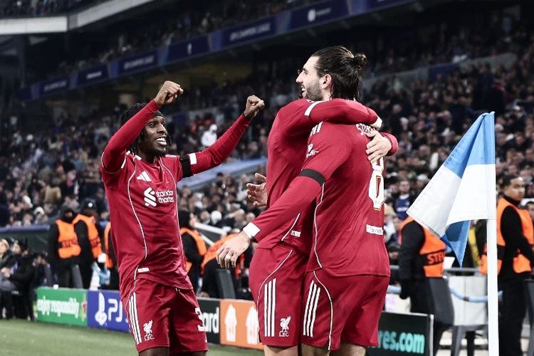 Para pemain Liverpool merayakan gol Dominik Szoboszlai ke gawang Marseille. Hasil Liga Champions Marseille vs Liverpool bergulir di Stade Velodrome pada Kamis (22/1/2026) dini hari WIB.