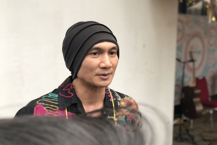 Anji saat jumpa pers di kawasan Cilandak, Jakarta Selatan, Kamis (11/11/2021). 