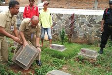 Pemprov DKI Bongkar 307 Makam Fiktif