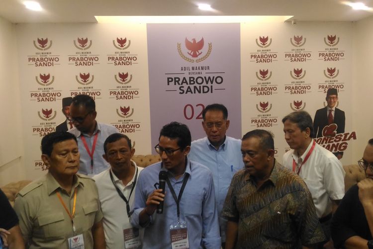 Calon wakil presiden nomor urut 02, Sandiaga Uno, di Kertanegara, Jakarta Selatan, Jumat (26/4/2019). 