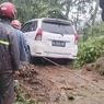 Saat Longsor Lumpuhkan Akses Jalan di Wonosobo...