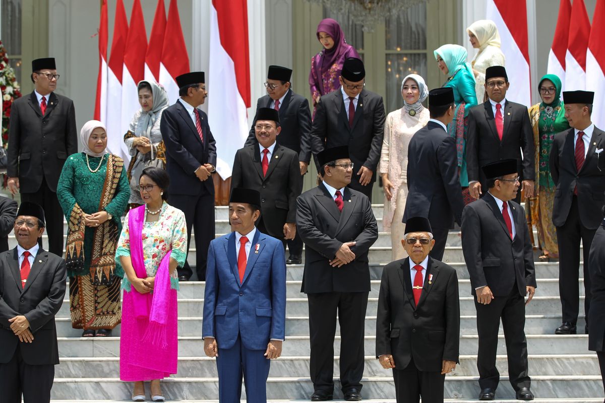 Suasana persiapan pemotretan Kabinet Indonesia Maju di Istana Negara, Jakarta, Rabu (23/10/2019). Presiden RI Joko Widodo mengumumkan dan melantik Menteri-menteri Kabinet Indonesia Maju serta pejabat setingkat menteri.