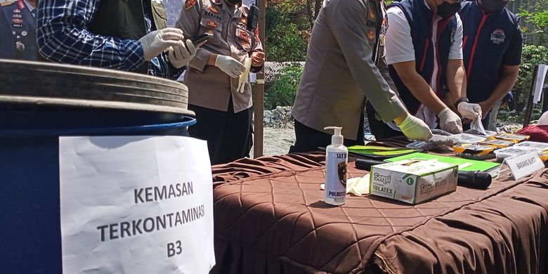 Jajaran Polresta Bandung akan berkomunikasi dengan Dinas Lingkungan Hidup (DLH) Kabupaten Bandung, terkait perusahaan di Kecamatan Rancaekek yang timbun limbah B3.