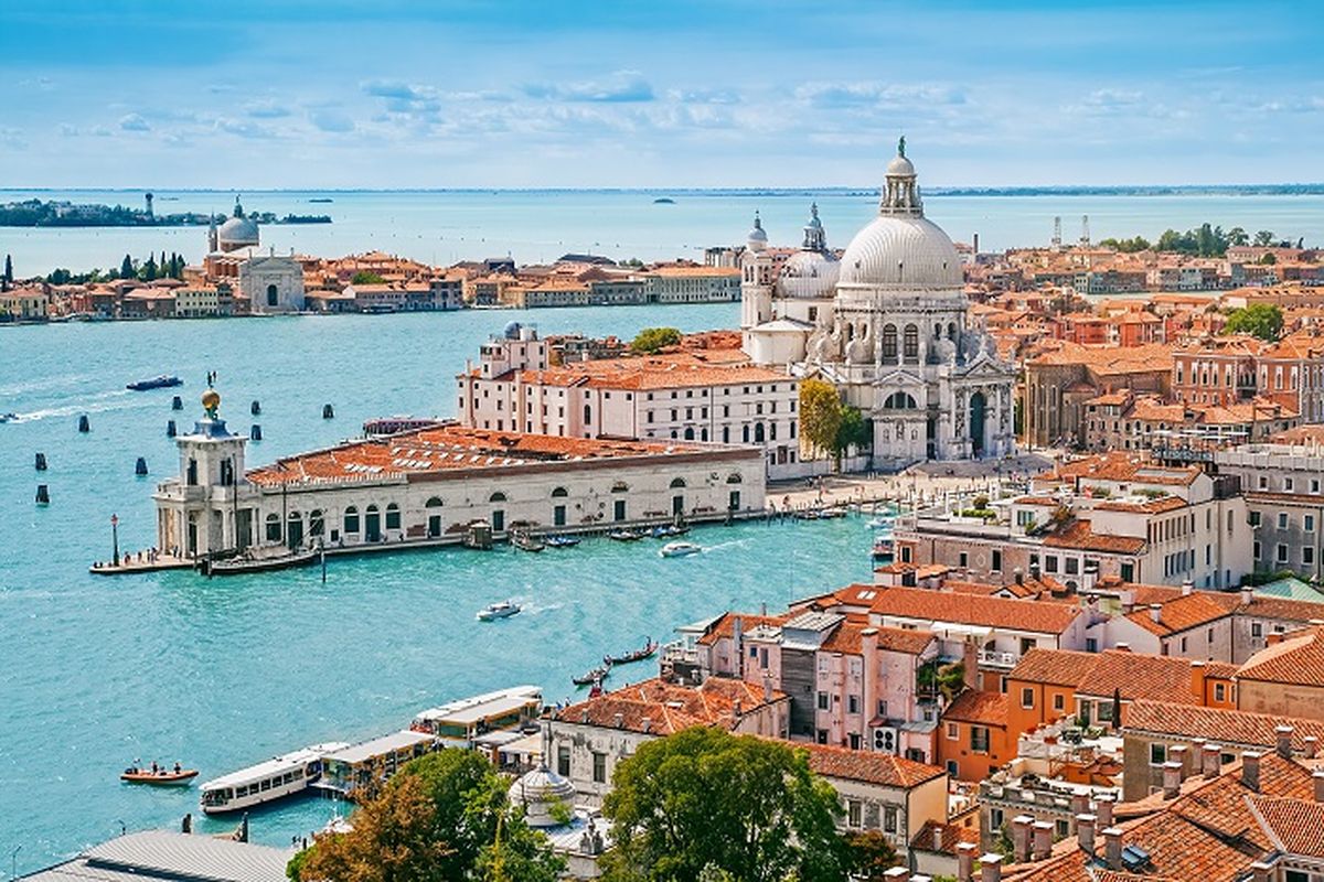 Venesia, Italia DOK. Shutterstock/Pani Garmyder