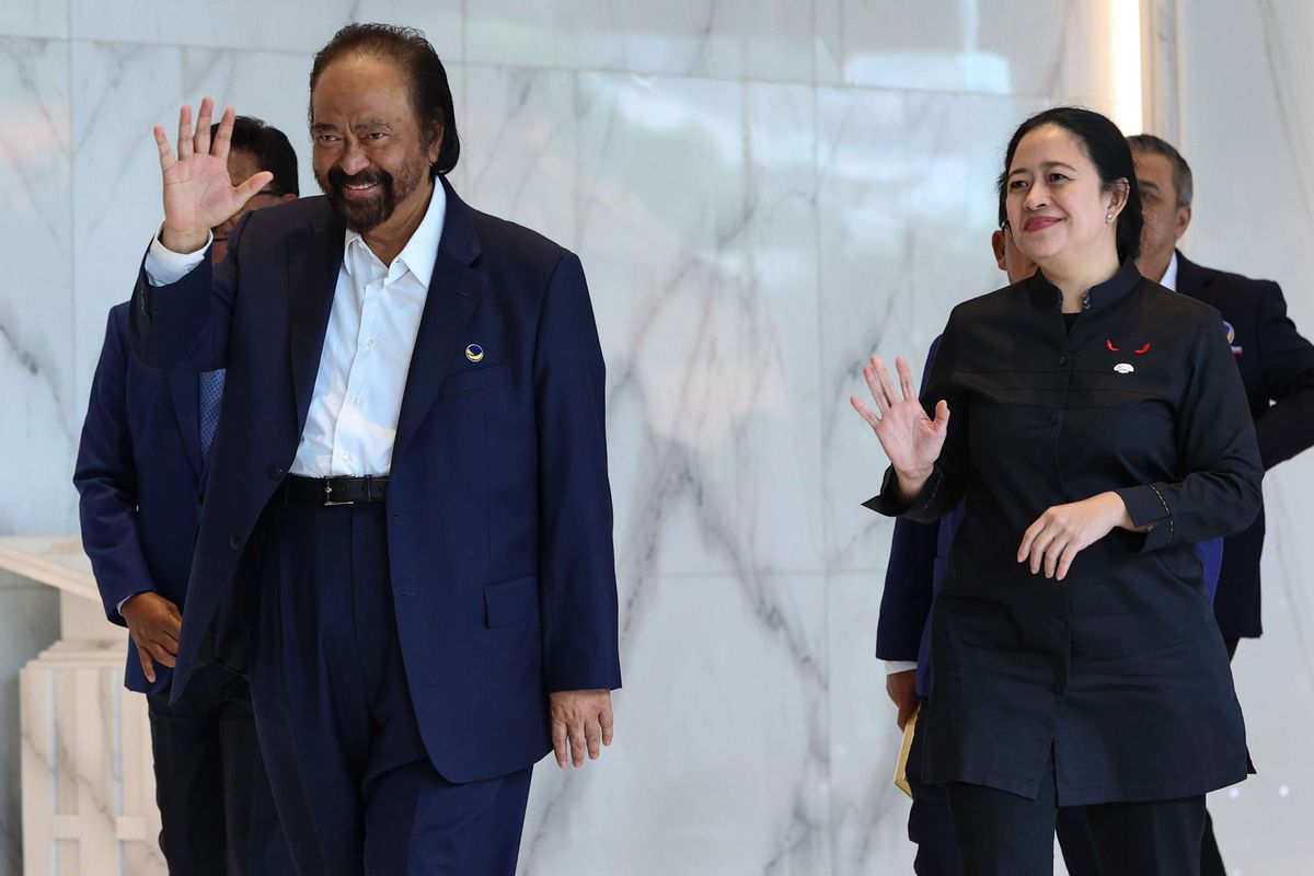 Ketua Umum Partai Nasdem Surya Paloh  dan Ketua DPP PDI-P Puan Maharani usai menggelar pertemuan di DPP Partai Nasdem di Nasdem Tower, Jakarta, Senin (22/8/2022). Pertemuan antara jajaran PDIP dan Nasdem merupakan silaturahmi antara dua partai politik.