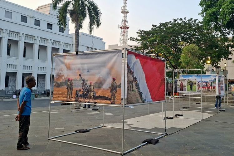 81 Foto di Kota Lama Surabaya, Perlihatkan Kisah TNI di Balik Seragam