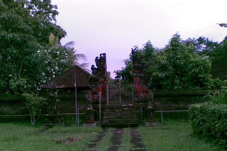 Pura Batur Wanasari Tabanan.
