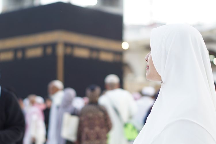 Arab Saudi menghapus syarat mahram bagi jemaah umrah perempuan.