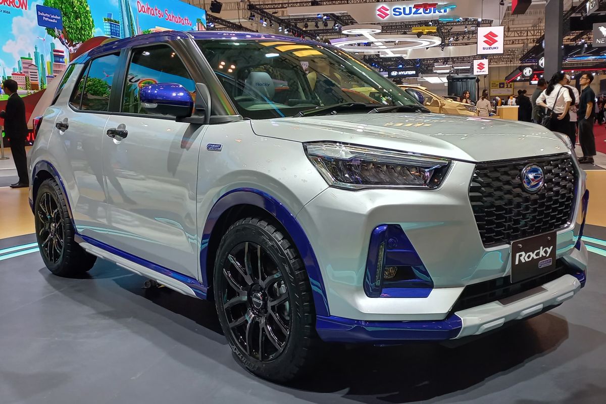 Daihatsu Rocky Hybrid di GIIAS 2024