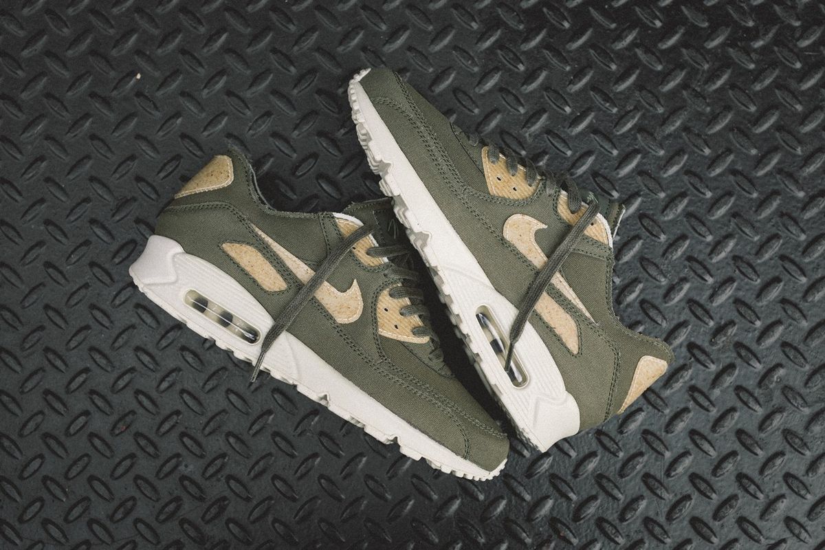 maharishi x Nike Air Max 90 ?maha Olive?