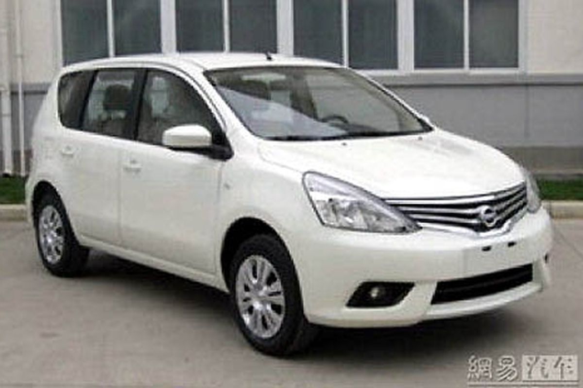 Inilah tampang Grand Livina baru, yang akan meluncur Maret 2013 di China.