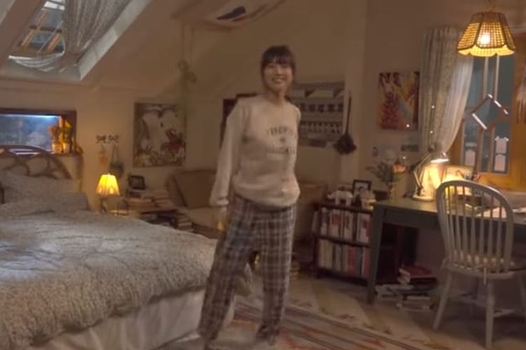 Gambaran kamar tidur dalam adegan drama Korea StartUp. 
