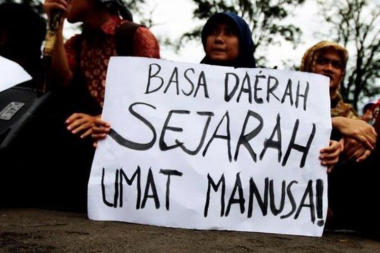 Bahasa dan  Dialek Arti  Macam dan  Sejarahnya Halaman all 