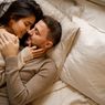 Seberapa Sering Pasangan Seharusnya Bercinta? Ini Kata Terapis
