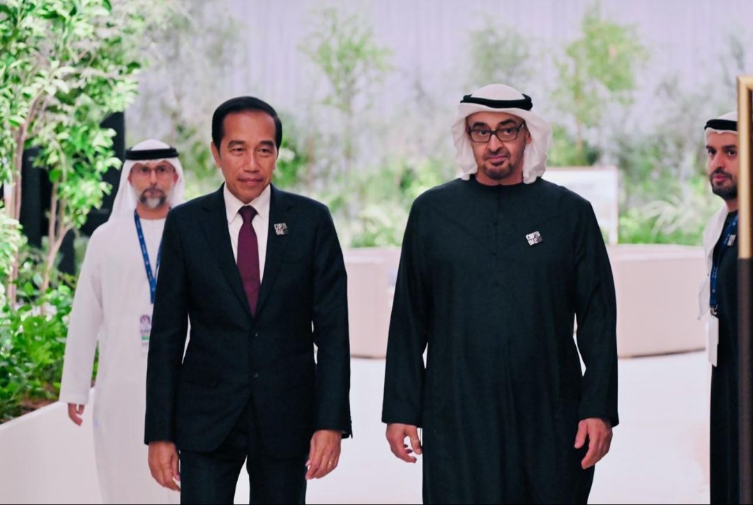 Bertemu Presiden MBZ, Jokowi Minta UEA Berikan Harga Minyak yang Lebih Kompetitif 