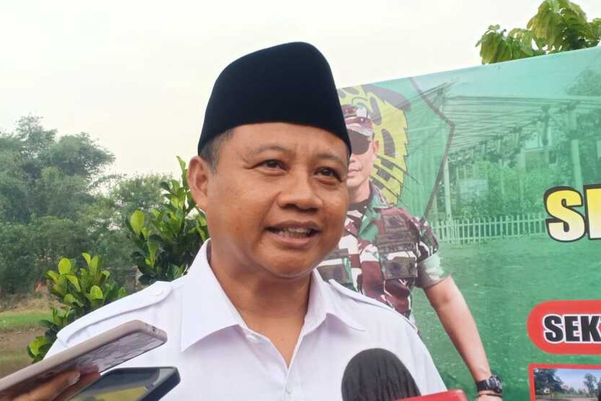 Angka Covid-19 di Provinsi Jawa Barat kembali mengalami lonjakan. Wakil Gubernur Jawa Barat perintahkan Bupati dan Walikota untuk aktifkan kembali Satgas di pelbagai tingkat.