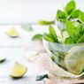 Apakah Infused Water yang Menggunakan Daun Mint Bermanfaat?