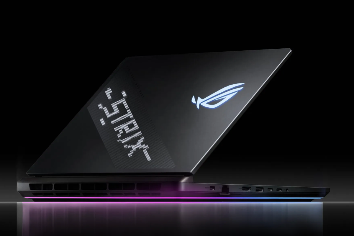 ROG Strix Scar 16.