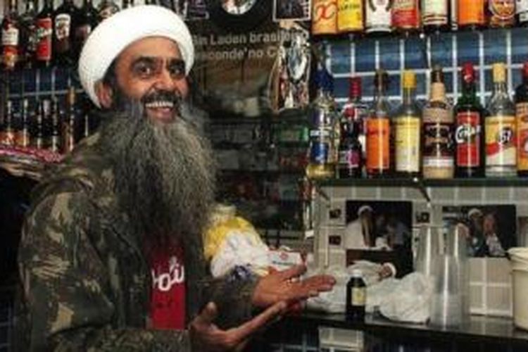 Ceará Francisco Helder Braga Fernandes pemilik bar Osama bin Laden di Sao Paulo, Brasil.