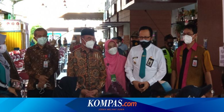 Menko PMK: PTM Wajib Digelar jika 100 Persen Tenaga Pendidik Sudah Divaksin Covid-19 - Vimarsana News