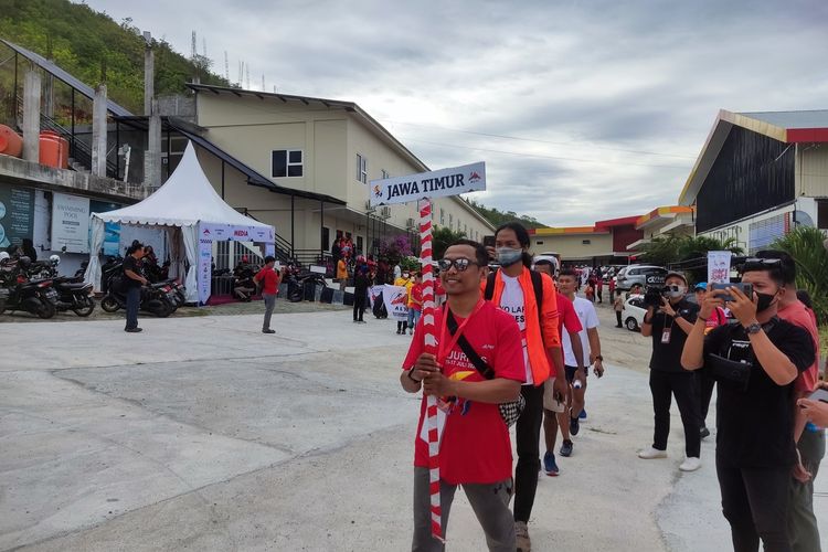 Ratusan peserta ikut berperan dalam ajang Kejurnas  Trail Perdana di Sulawesi Tengah, Jumat (15/7/2022). 