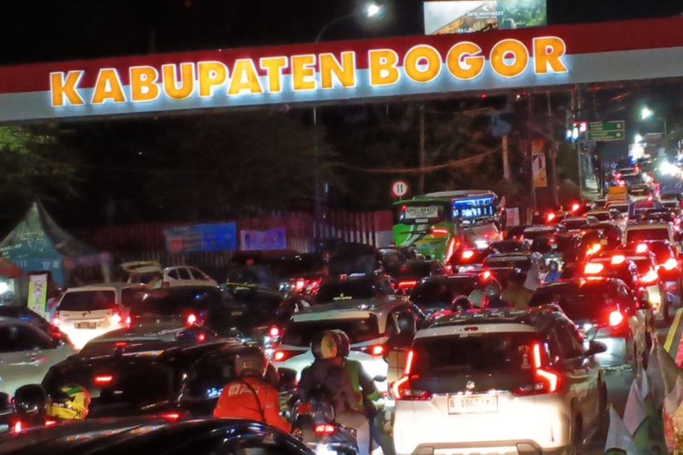 Kemenhub Beri Sanksi Angkutan Barang yang Langgar SKB di 54 Lokasi