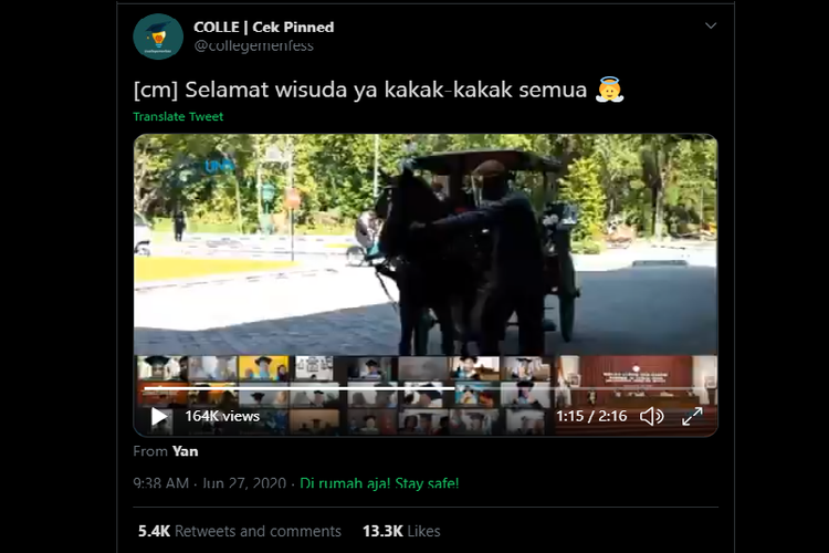 Tangkapan layar video wisuda naik andong yang jadi viral di Twitter.