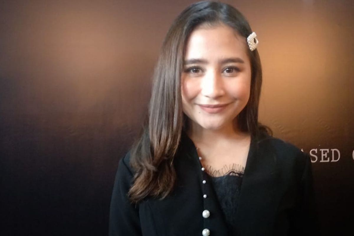 Prilly Latuconsina saat ditemui dalam jumpa pers teaser dan poster film Danur 3: Sunyaruri di MD Place, Setiabudi, Jakarta Selatan, Rabu (10/4/2019).