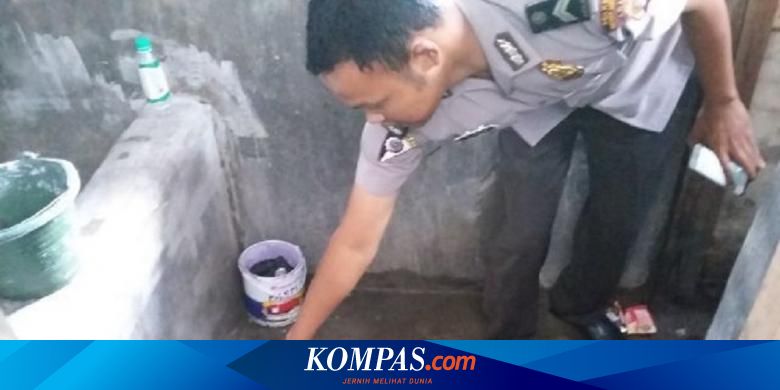 Seorang Remaja  Membuang Bayinya di Kamar  Mandi Toko Obat