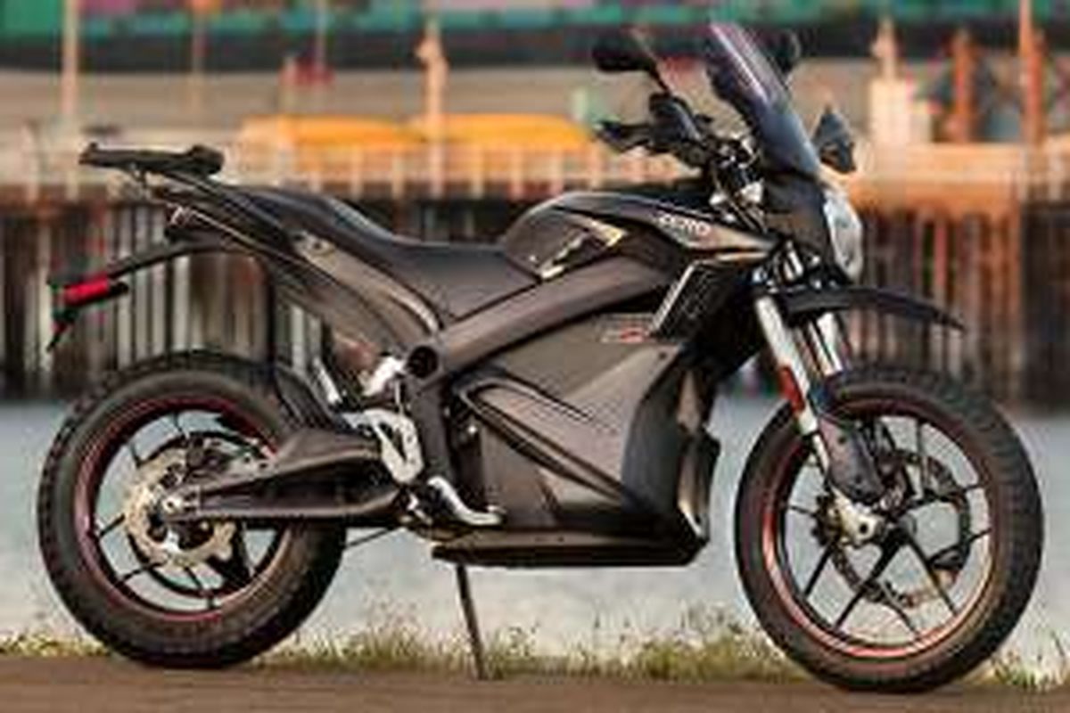 Zero DSR 10th Anniversarry Edition. Cuma diproduksi 50 unit.