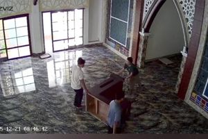 Gagal Jadi Ketua RT, Warga Kendari Ambil Kembali Mimbar Masjid yang Pernah Dihibahkan