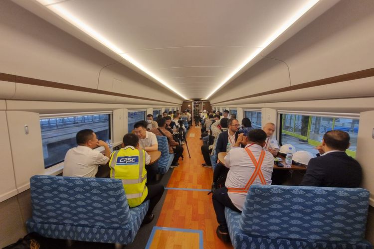 Penjelasan KAI Services soal Makanan Kedaluwarsa Dijual di Gerbong Kereta