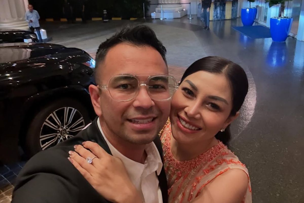 Raffi Ahmad bersama adiknya, Nisya Ahmad.