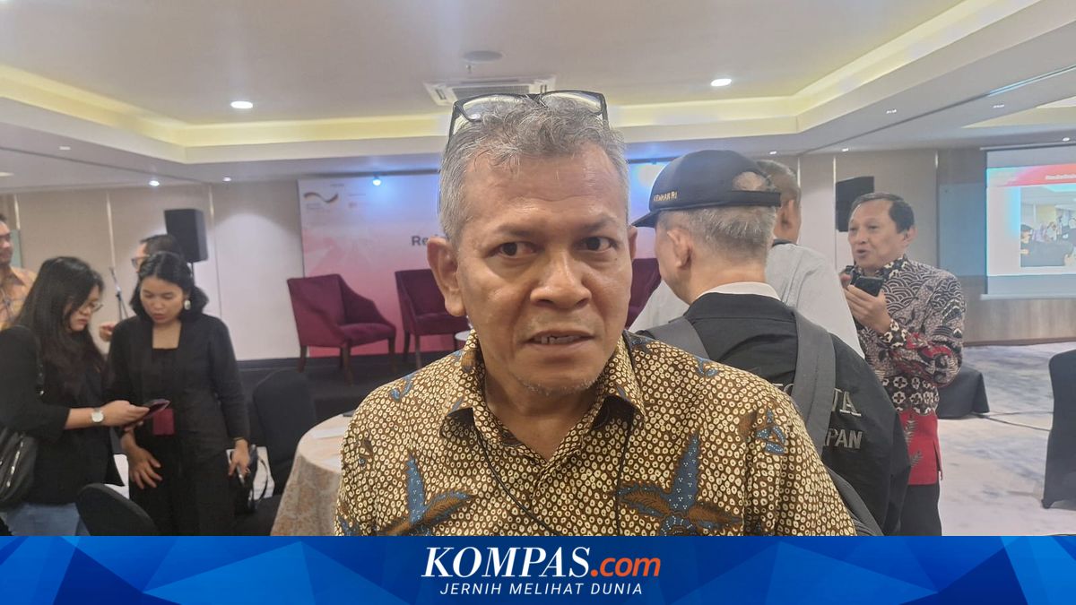 OJK Atur Finfluencer, Tiga Profesi Ini Wajib Kantongi Sertifikat