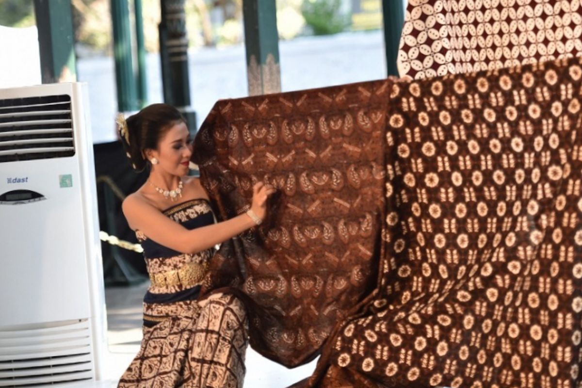 ?Jogya Internasional Batik Bienalle 2018? (JIBB), di Pegelaran Kraton, DI Yogyakarta dan akan berlangsung 2-6 Oktober 2018