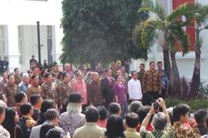 Didampingi Megawati, Jokowi Buka Pameran Lukisan Istana di Galeri Nasional