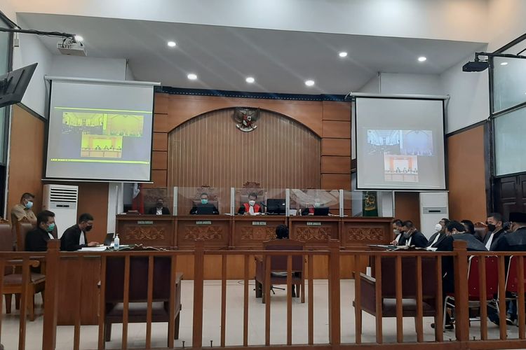 Persidangan perkara unlawful killing laskar FPI di PN Jakarta Selatan, Senin (18/10/2021).