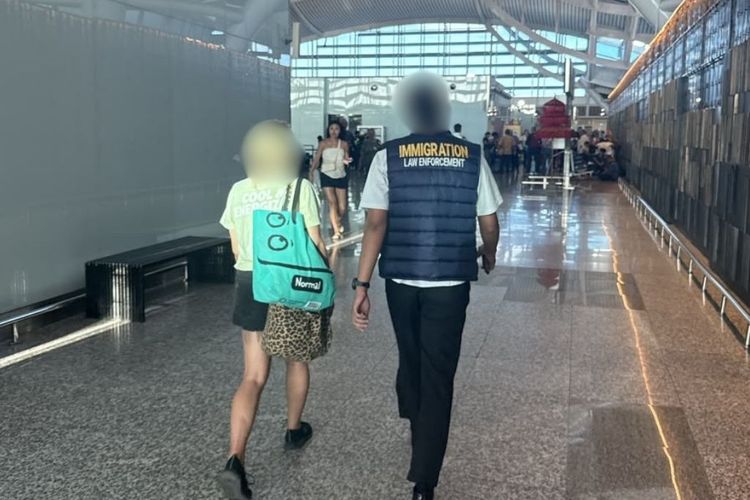 Modal Visa Liburan tapi Nekat Bisnis Vila di Bali, WN Ceko Dideportasi